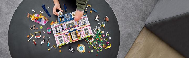 Produktbild LEGO Heartlake City Hotel (41684, LEGO Friends)