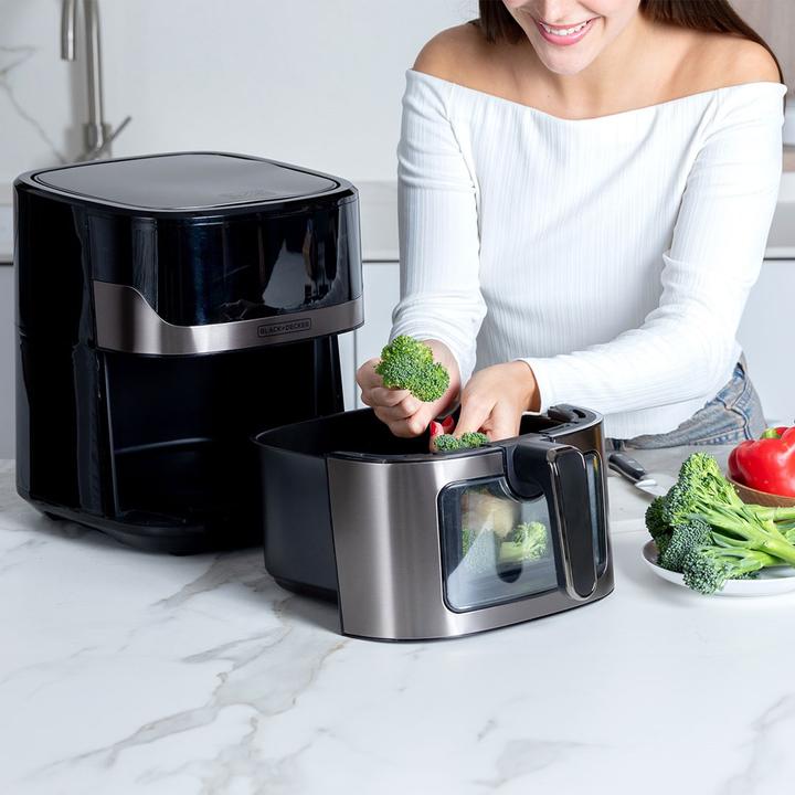 Actual product image Black & Decker Black+Decker deep fryer BXAF6500E (CH plug)