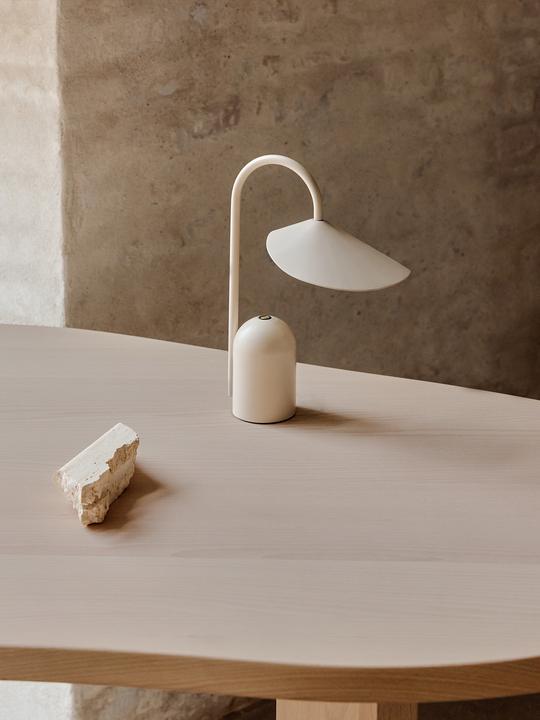 Produktbild Ferm Living Arum Portable (240 lm)