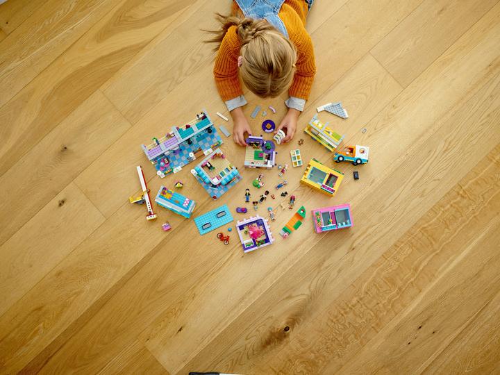 Image du produit LEGO Immeuble d'habitation (41704, LEGO Friends)