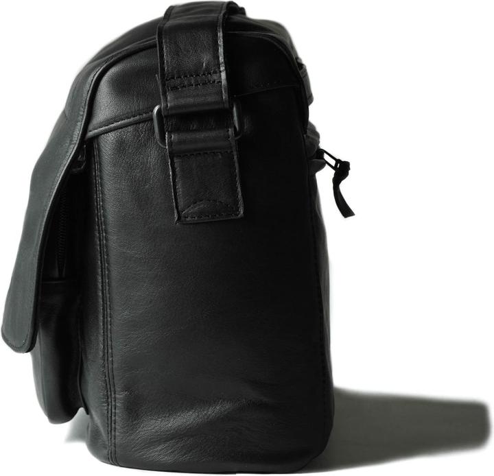 Actual product image Compagnon The medium messenger (Camera shoulder bag)