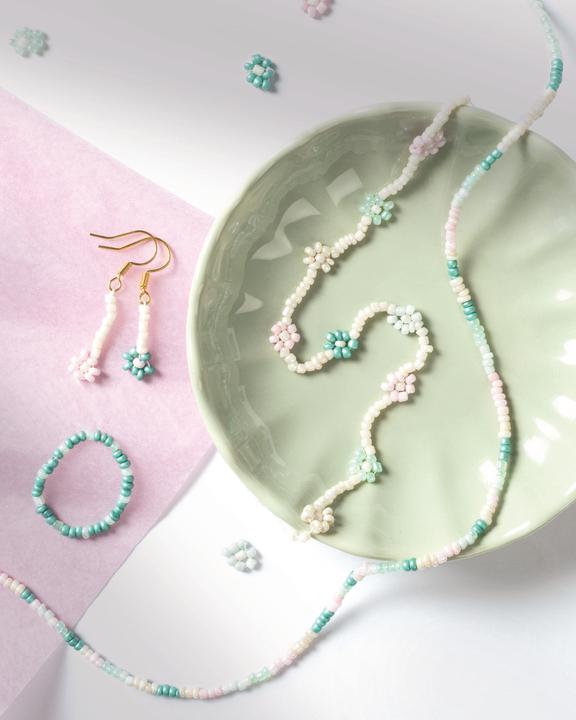 Actual product image Folia Rocailles bead set