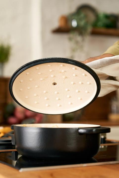 Image du produit Ballarini Cocotte BELLAMONTE 37 cm ovale 9,5 litres en fonte noire (37 cm, Cocotte + faitout, Fonte)